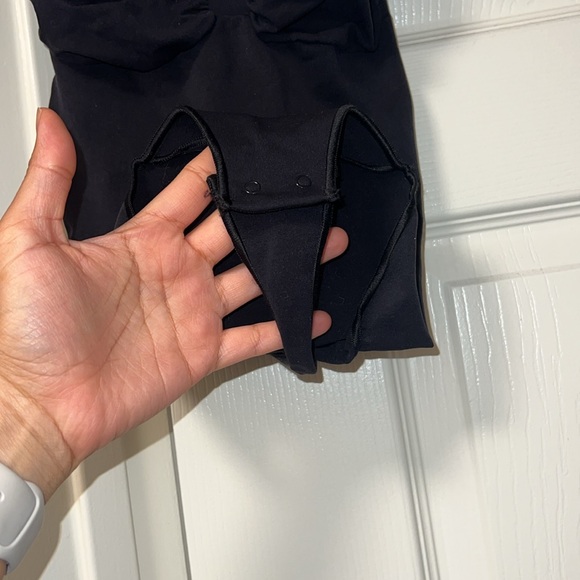 SKIMS thong bodysuit - Picture 3 of 6